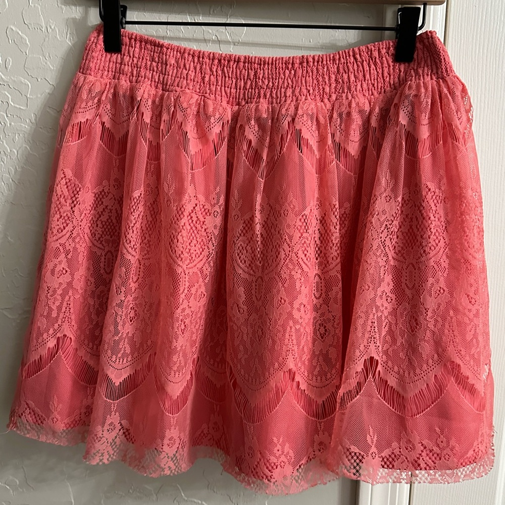 BAR III Lace Elastic Waist Short Skirt Size Small